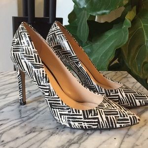 Banana Republic Pumps